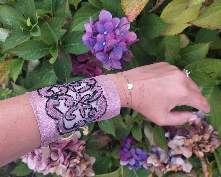 top armband